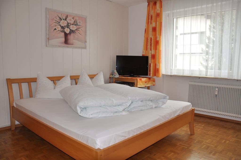 Ferienwohnung Jenny Schruns Zewnętrze zdjęcie