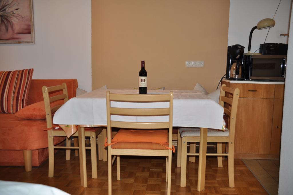 Ferienwohnung Jenny Schruns Zewnętrze zdjęcie